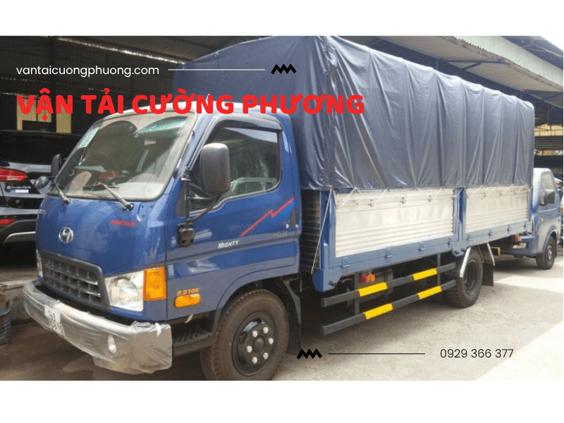 xe tải chở hàng có chiều cao