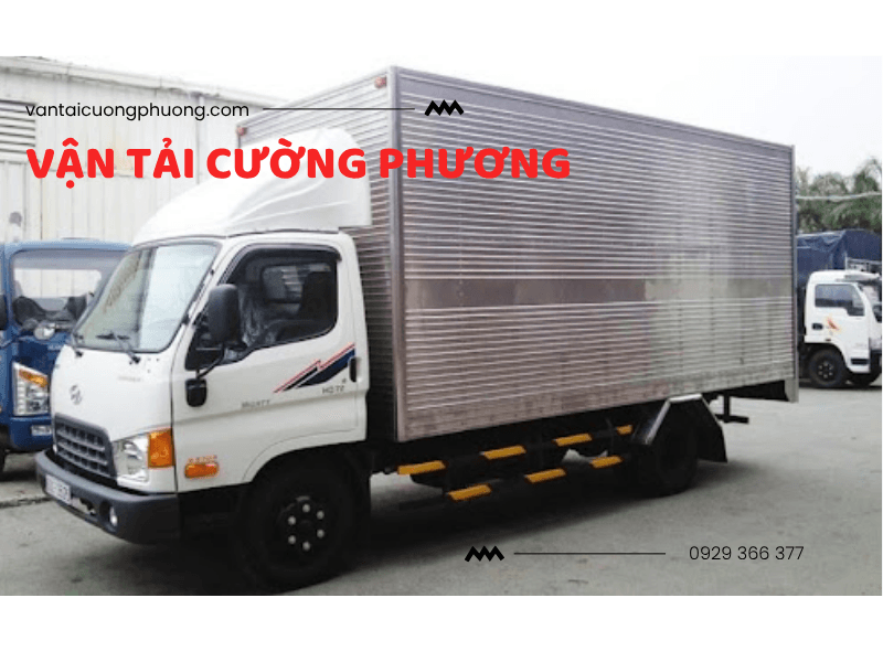 xe tải chở hàng có chiều cao